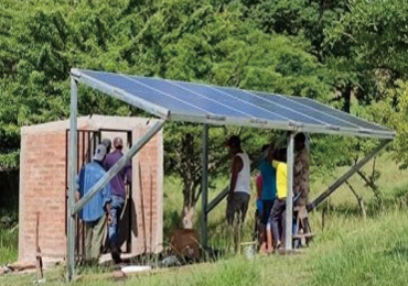 Инверторная система солнечного насоса мощностью 2,2 кВт в Никарагуа
    