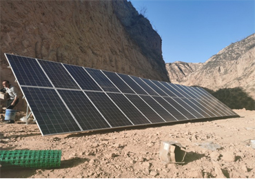 Солнечная насосная система мощностью 7.5 кВт в городе Юлинь, провинция Шэньси
