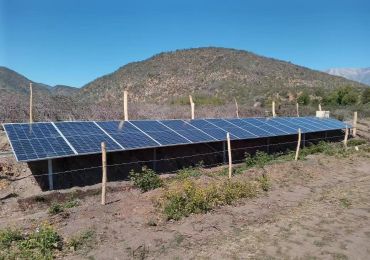 2 комплекта солнечной насосной системы мощностью 2,2 кВт в Чили