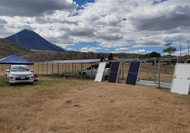 Солнечная насосная система мощностью 15 кВт в Никарагуа
    